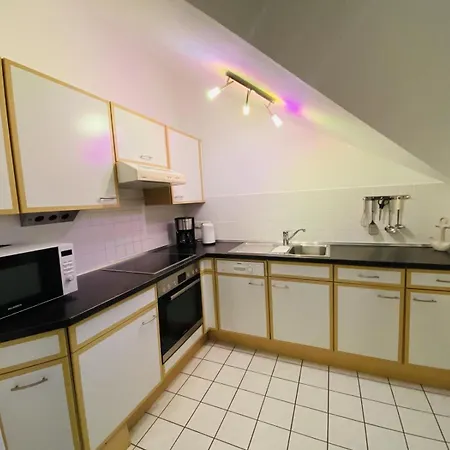 Residenz Eintracht - Ferienapartments In Apartmán Goehren (Ruegen)
